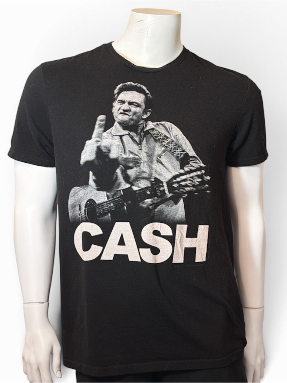 Johnny Cash Middle Finger Graphic Tee Size Large Fits Medium